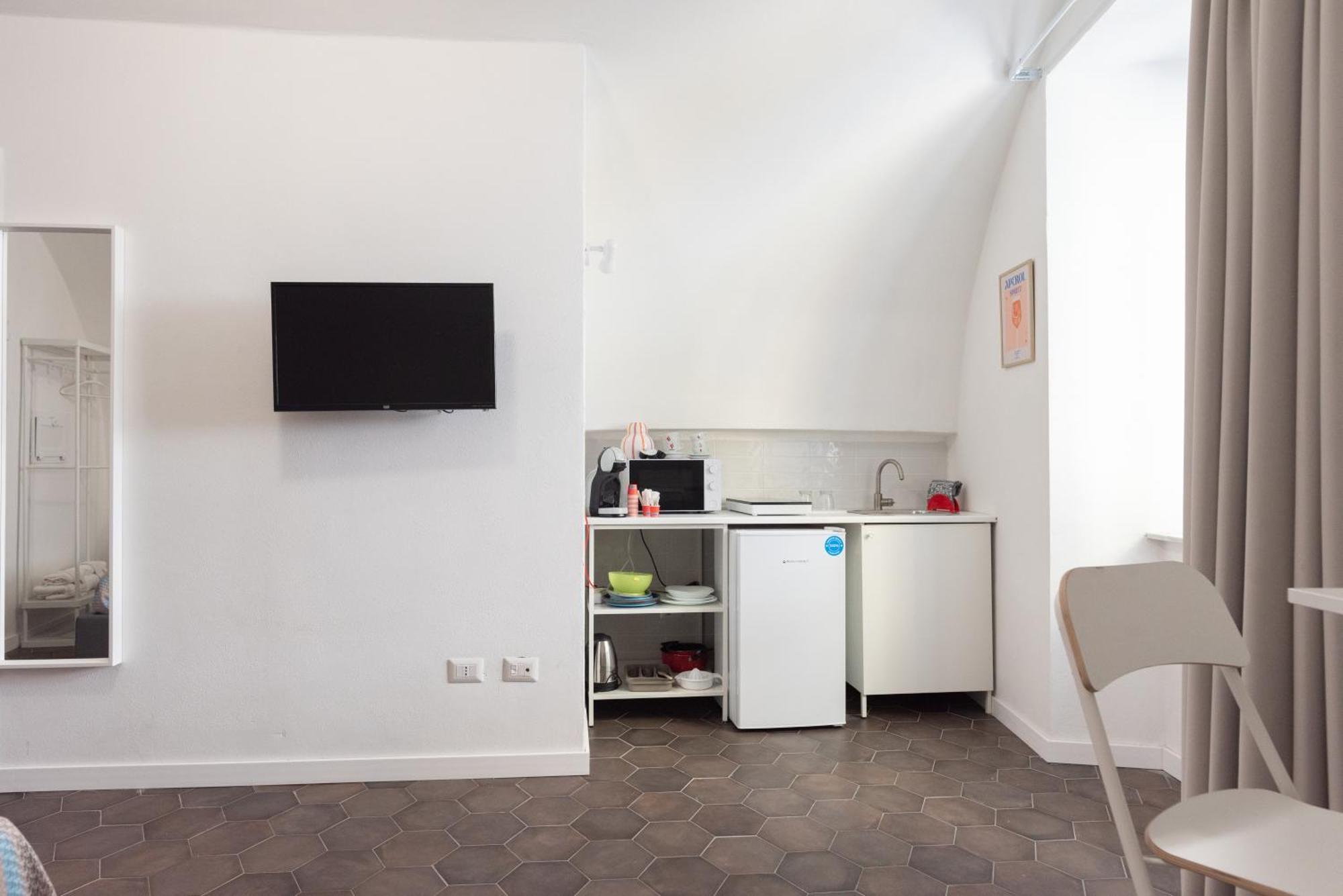 Apartment Three Brother's Augusteo Naples