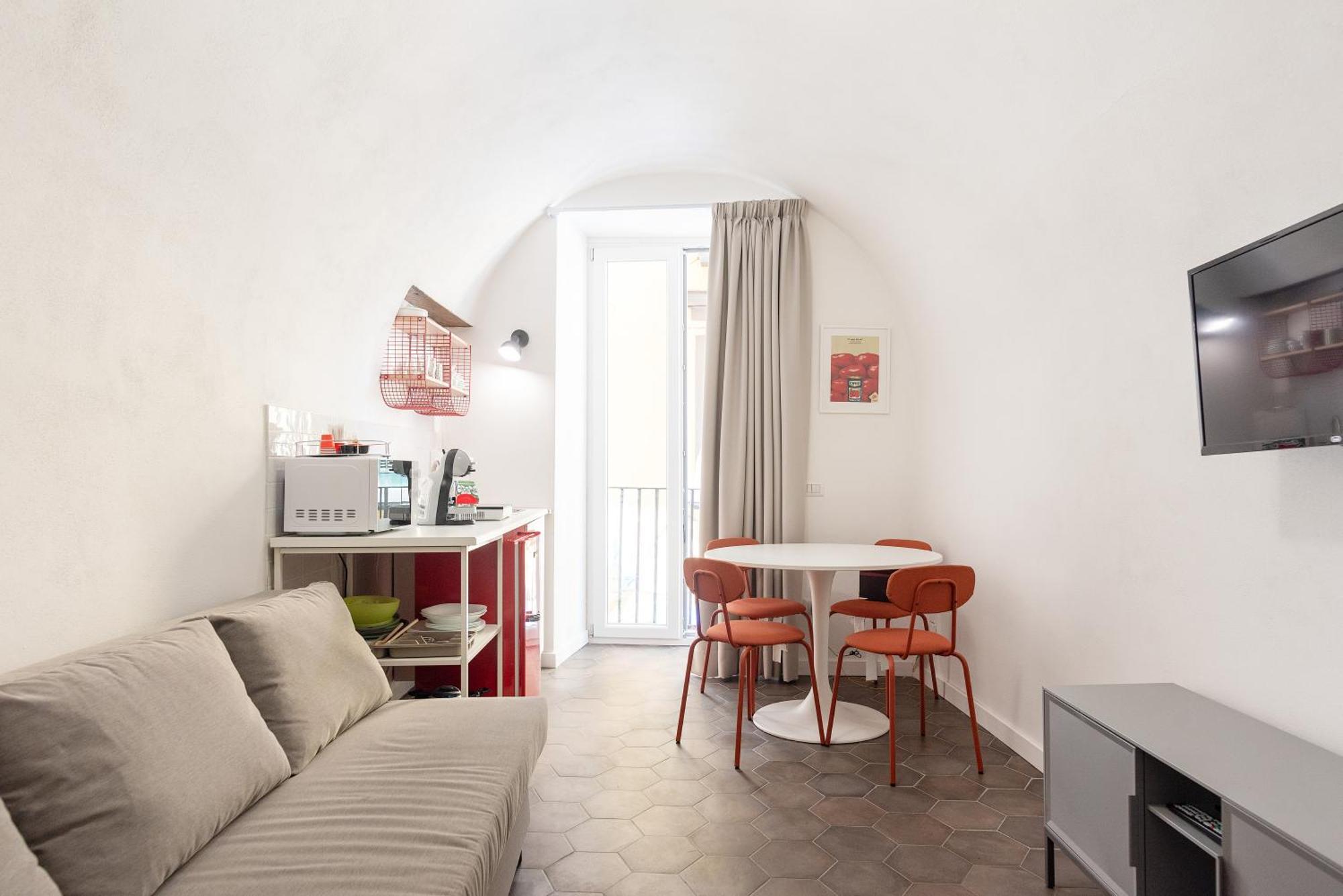 Three Brother's Augusteo Apartment *